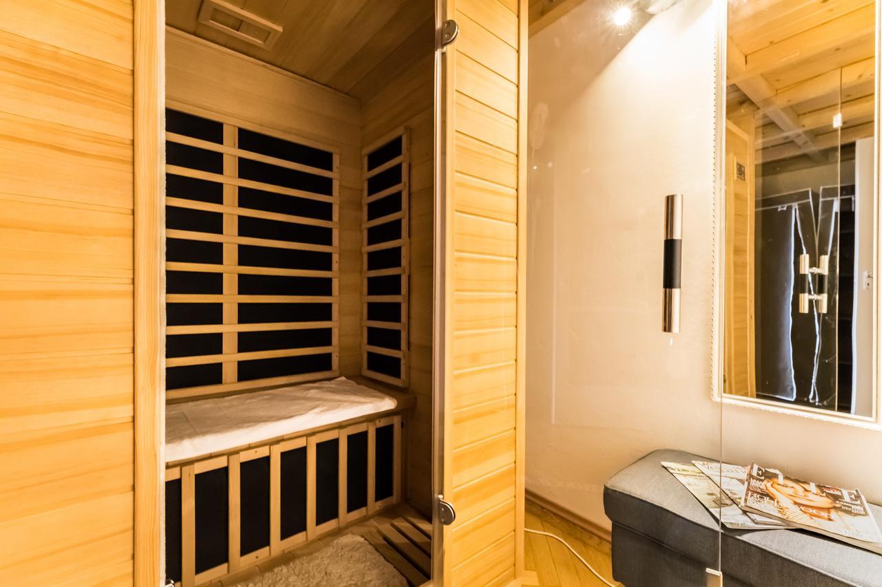 Park View Apartment With Sauna, A/C Budapest Esterno foto