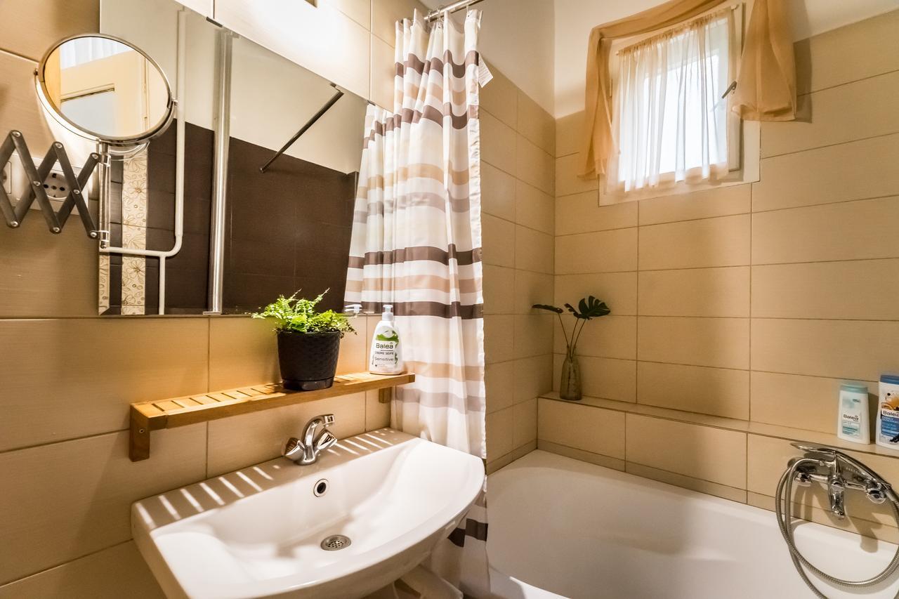 Park View Apartment With Sauna, A/C Budapest Esterno foto