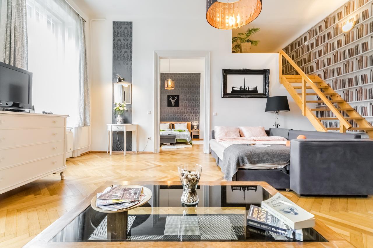 Park View Apartment With Sauna, A/C Budapest Esterno foto